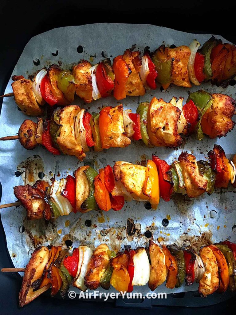 Can you put Parchment paper in an Air fryer - Air Fryer Yum