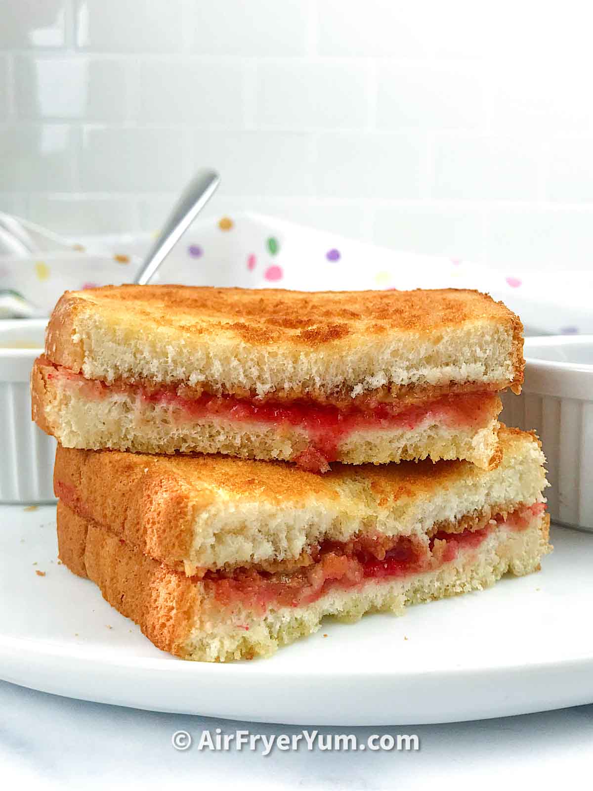 Air Fried Peanut butter and jelly sandwich Air Fryer Yum