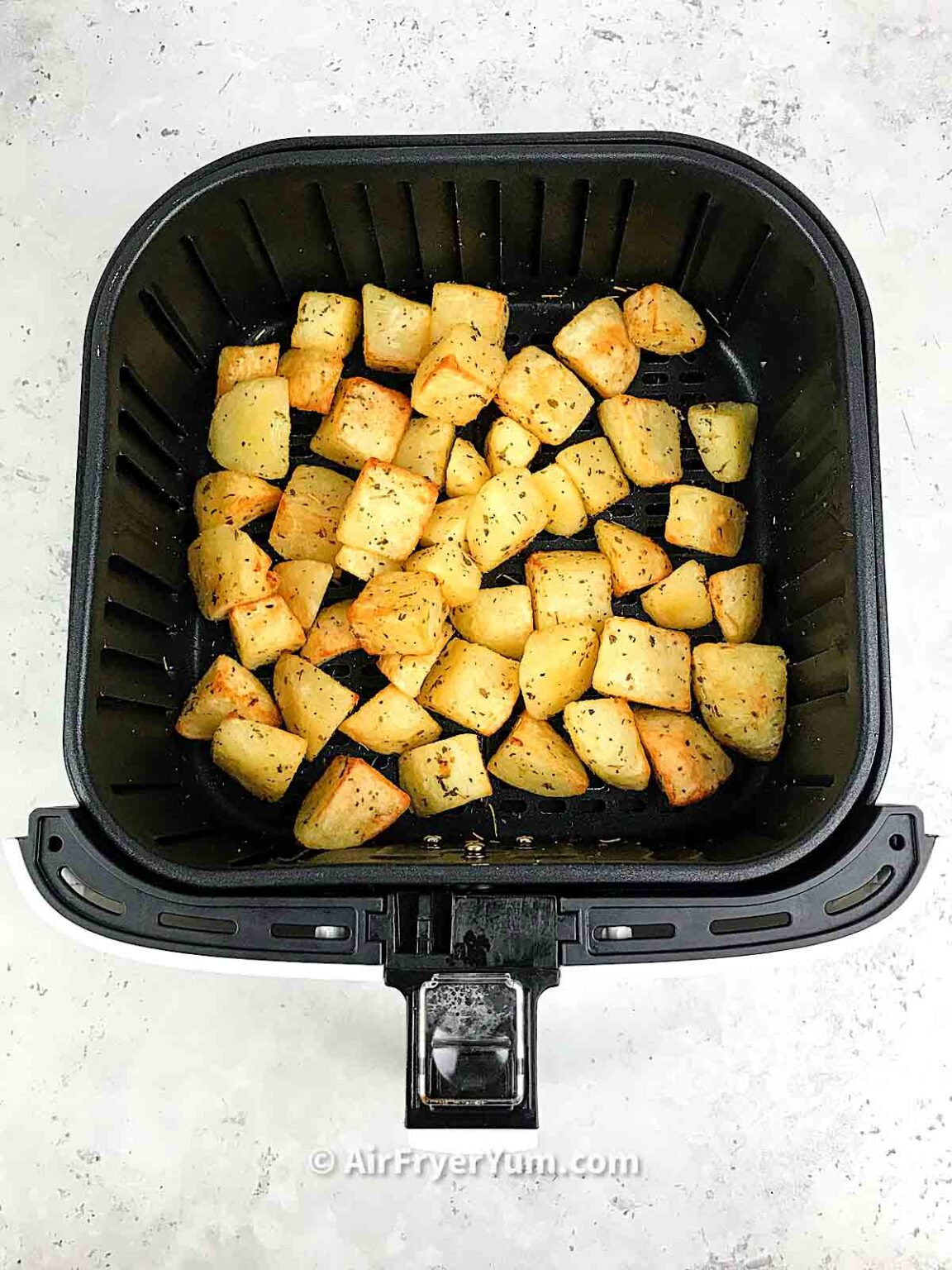 Air fryer Parmentier Potatoes (cubed potatoes) Air Fryer Yum