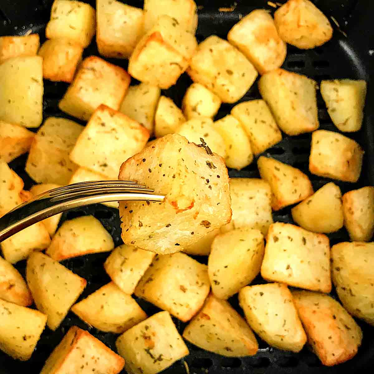 Air fryer Parmentier Potatoes (cubed potatoes) - Air Fryer Yum